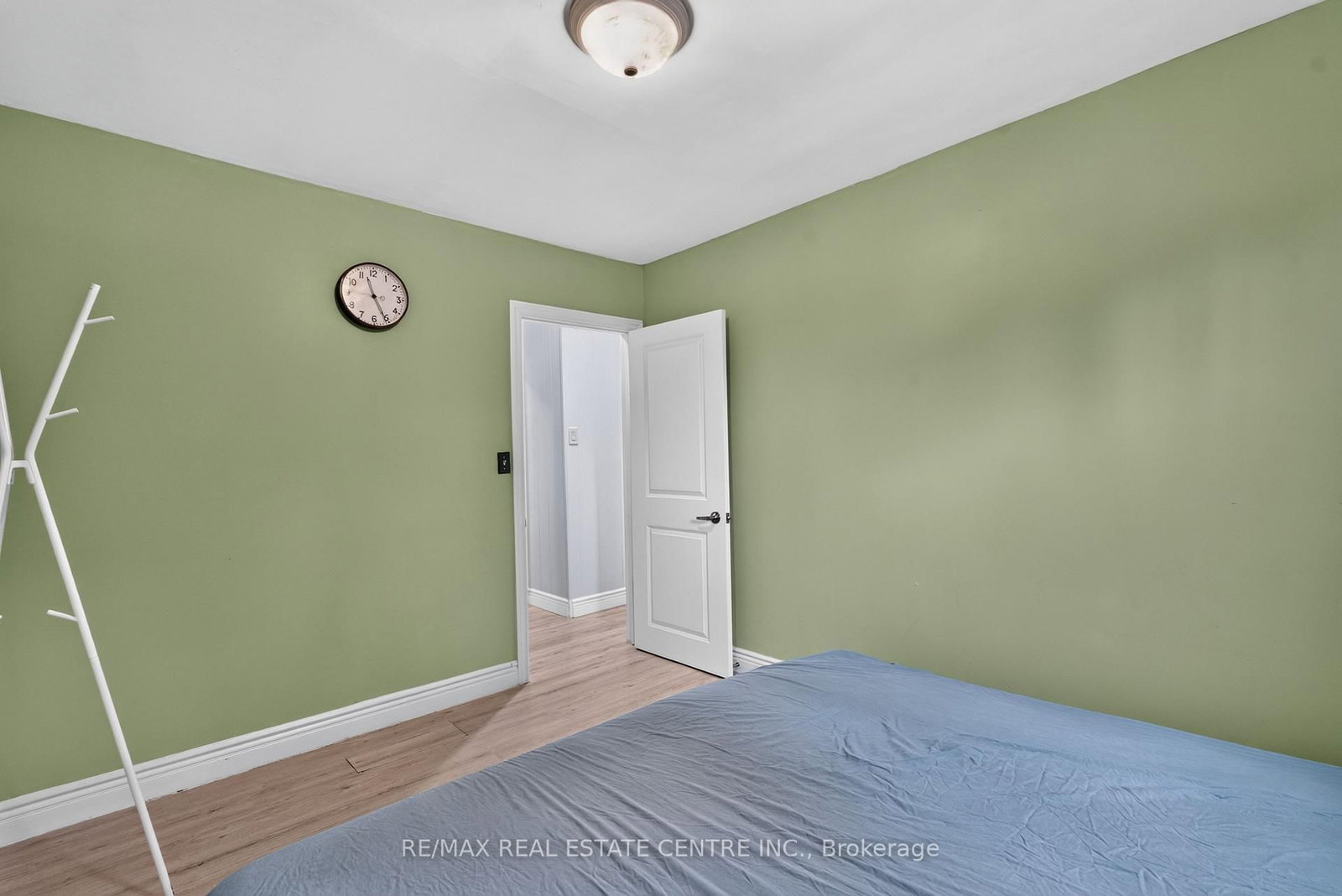 243 West 19th Street • Hamilton, ON photo 27