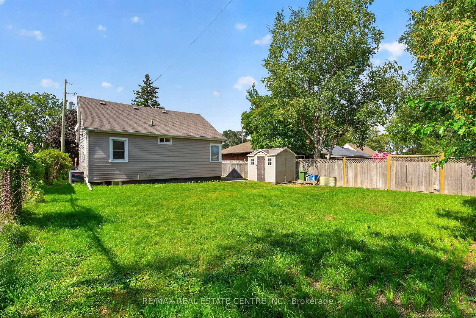 243 West 19th Street • Hamilton, ON photo 36