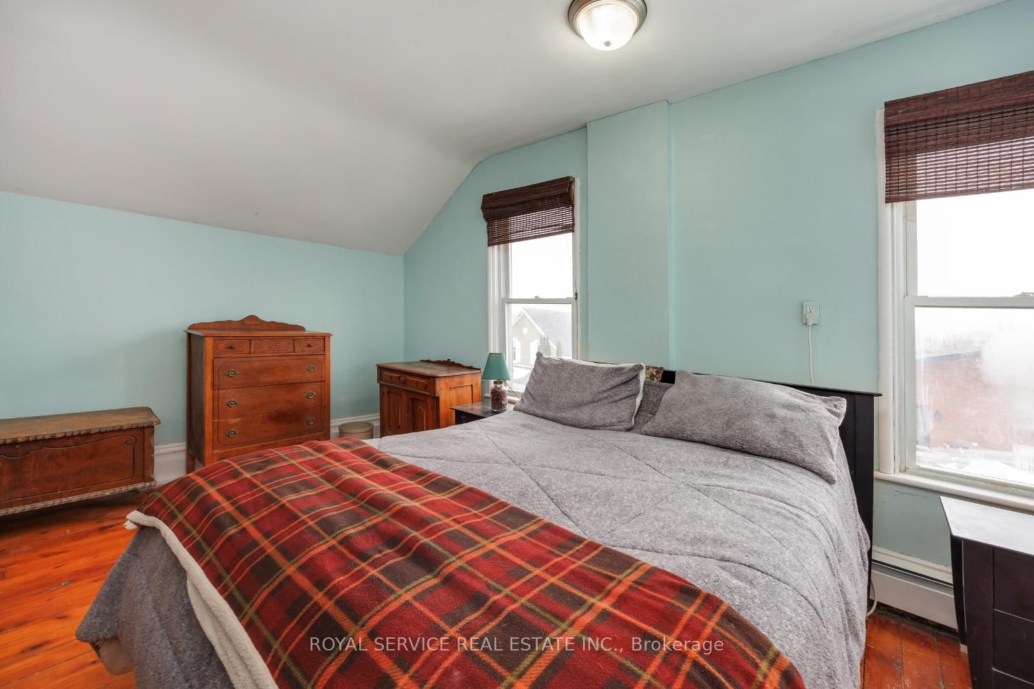 12 Park Street • Port Hope, ON photo 14