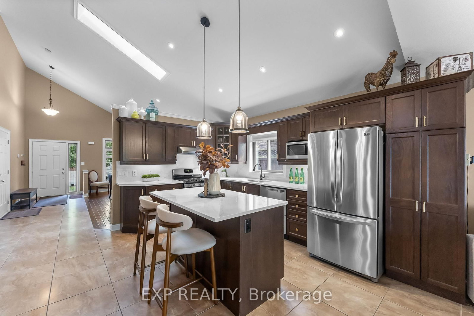 9148 Tapestry Court • Niagara Falls, ON photo 10