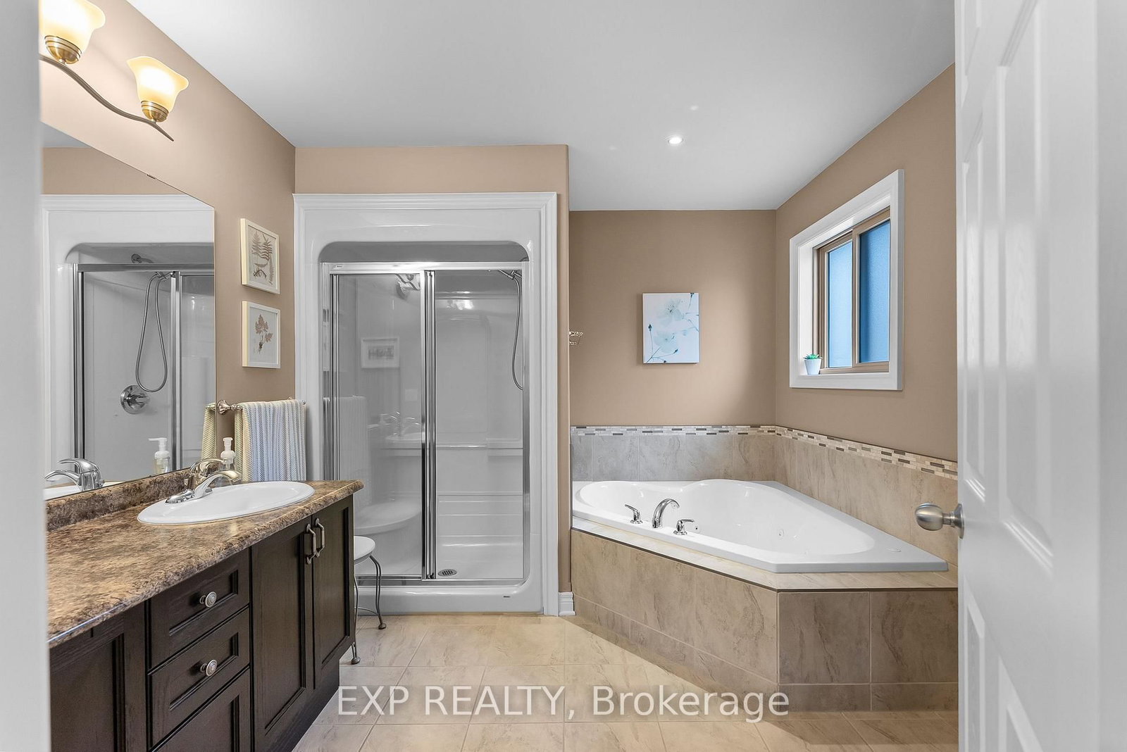 9148 Tapestry Court • Niagara Falls, ON photo 18