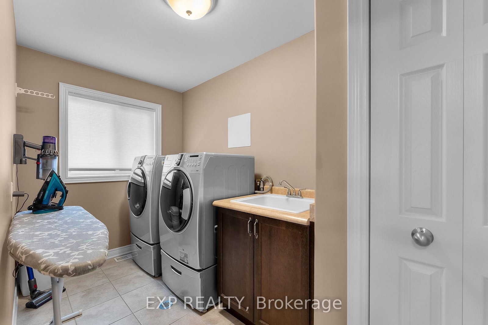 9148 Tapestry Court • Niagara Falls, ON photo 23
