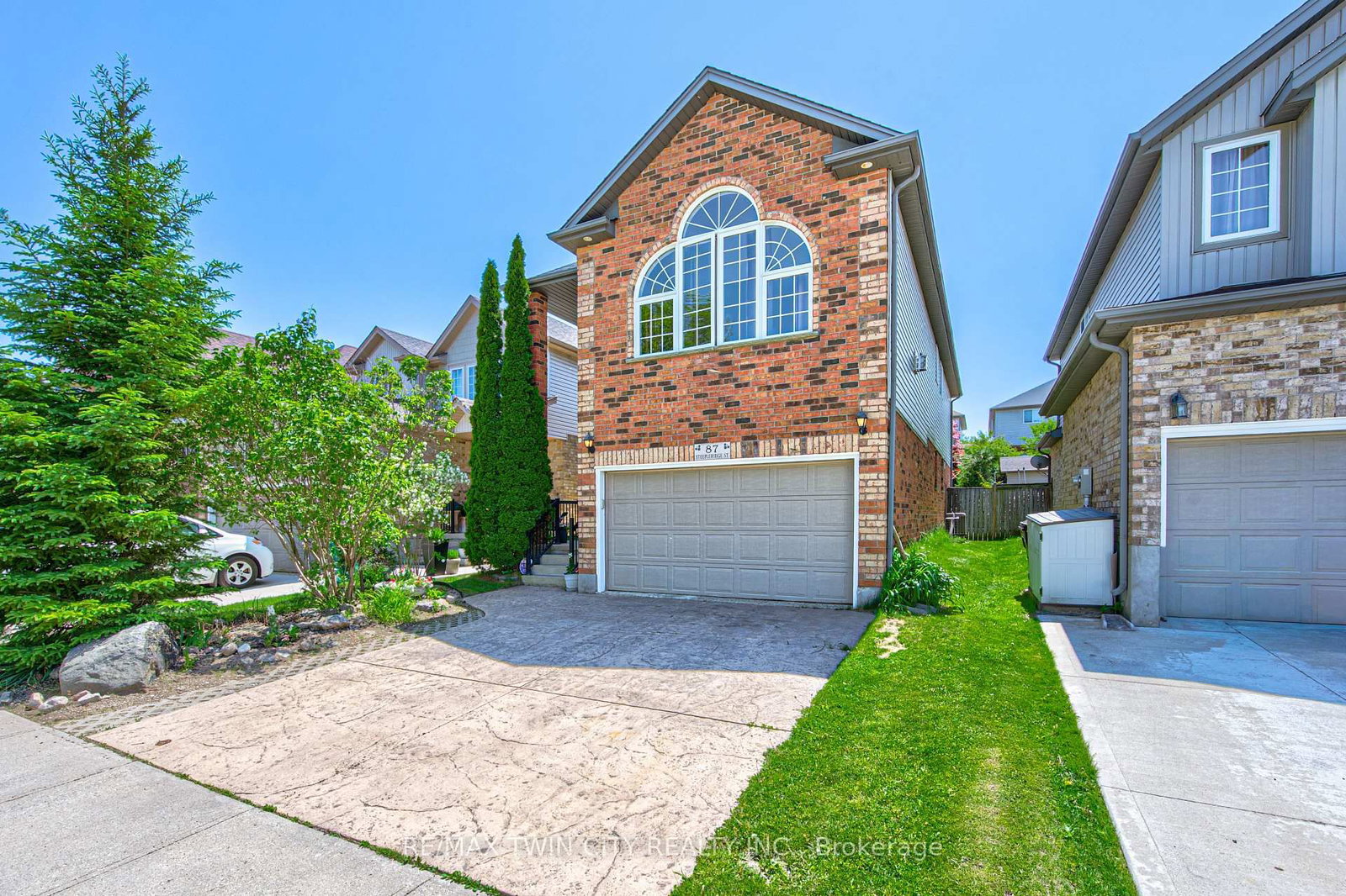 87 Steepleridge Street • Kitchener, ON photo 2