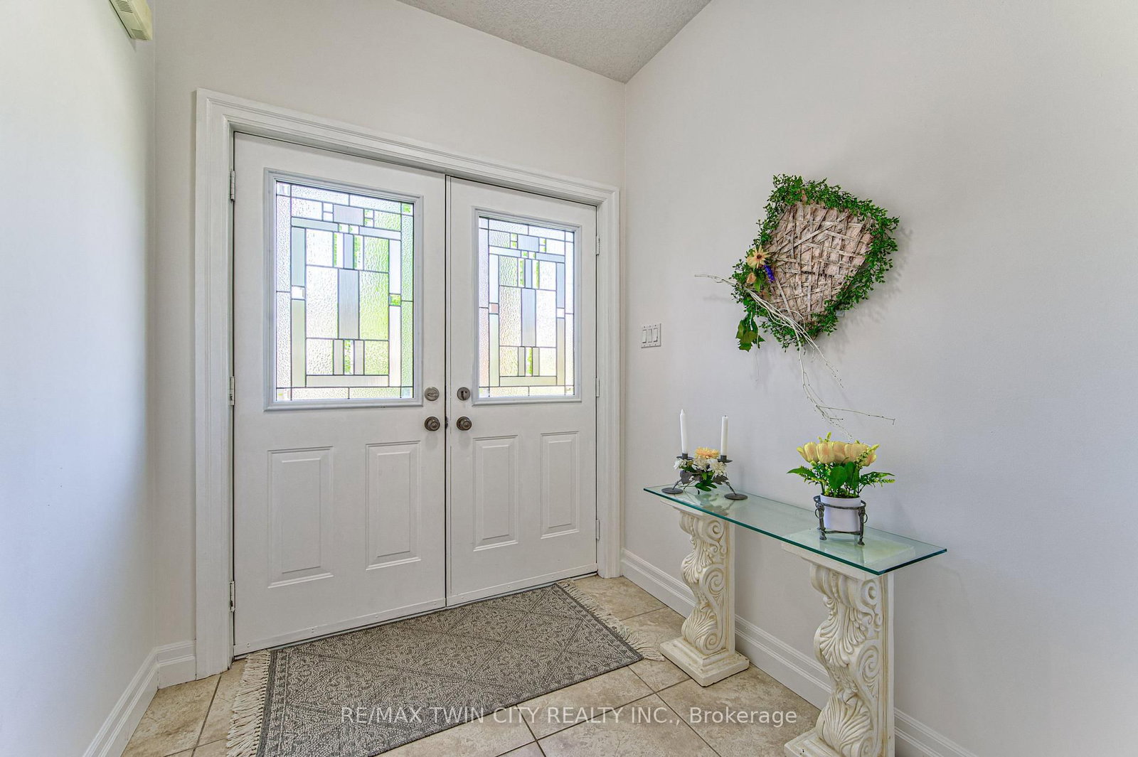 87 Steepleridge Street • Kitchener, ON photo 6