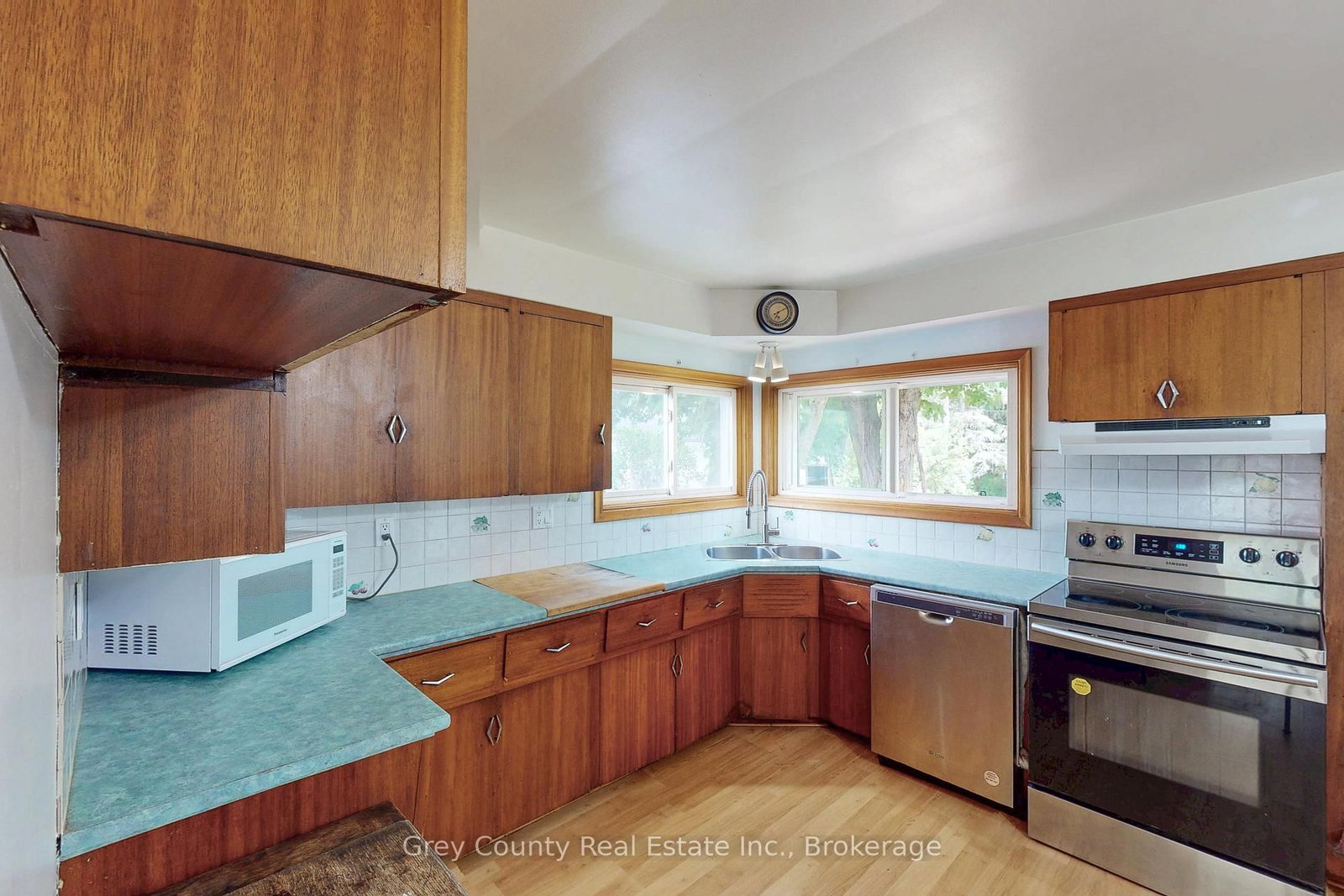 235341 Grey 13 Road • Grey Highlands, ON photo 15