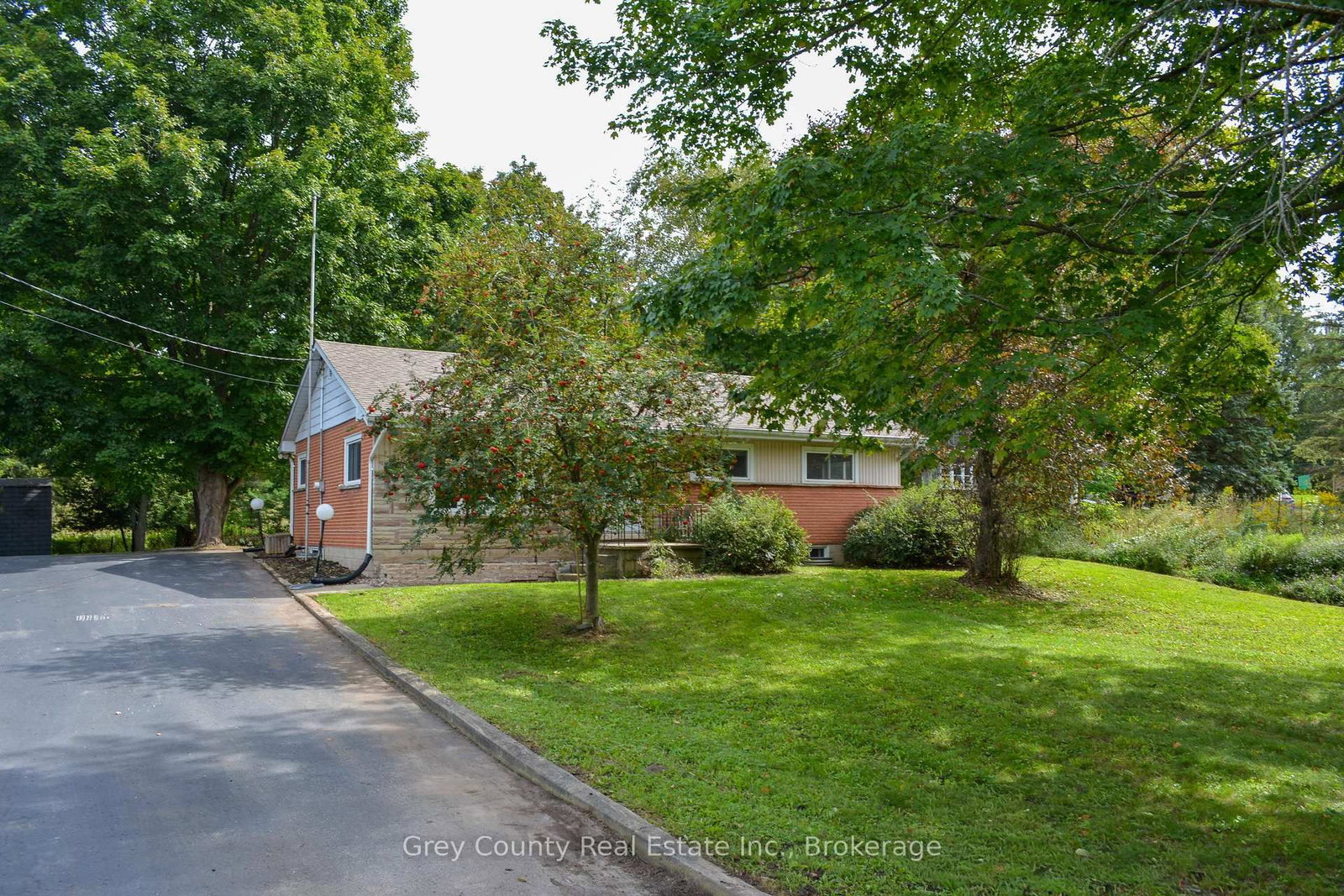235341 Grey 13 Road • Grey Highlands, ON photo 6