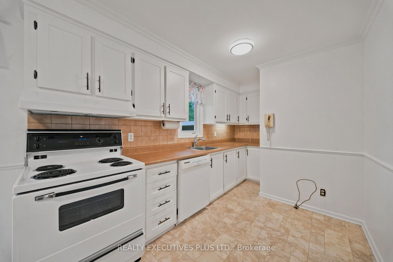 2593 Cleroux Cres, Ottawa, view 11