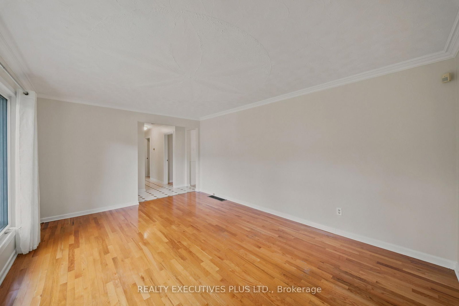 2593 Cleroux Cres, Ottawa, view 14