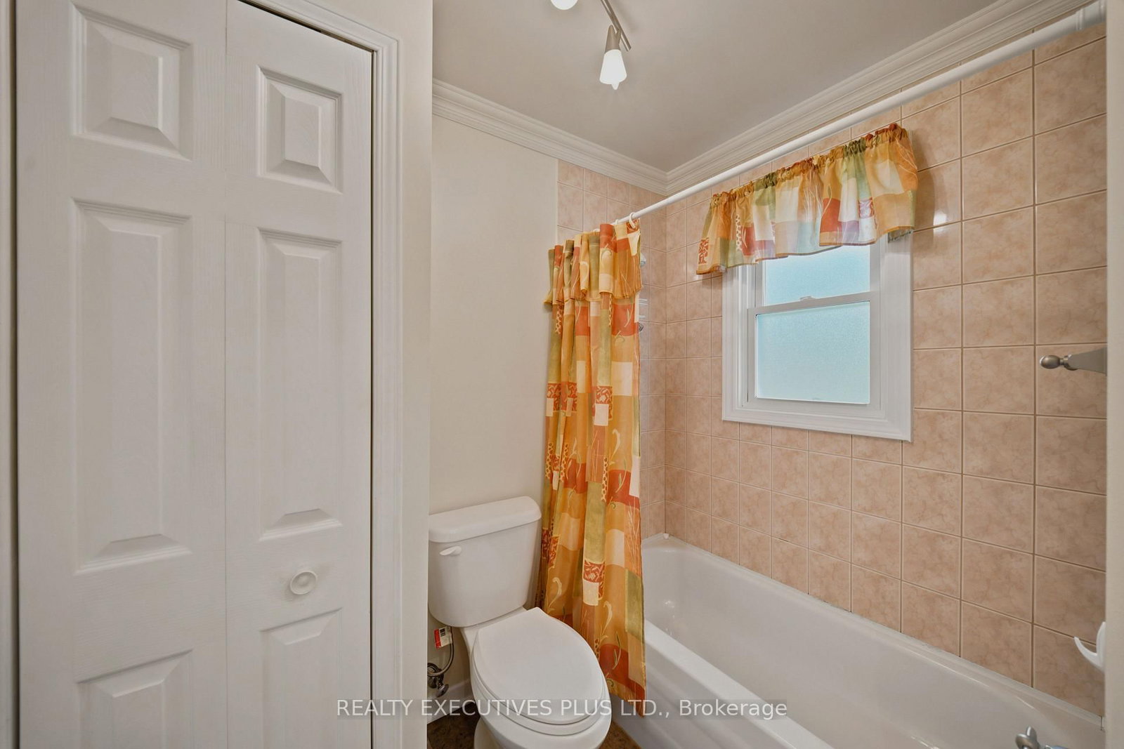 2593 Cleroux Cres, Ottawa, view 16