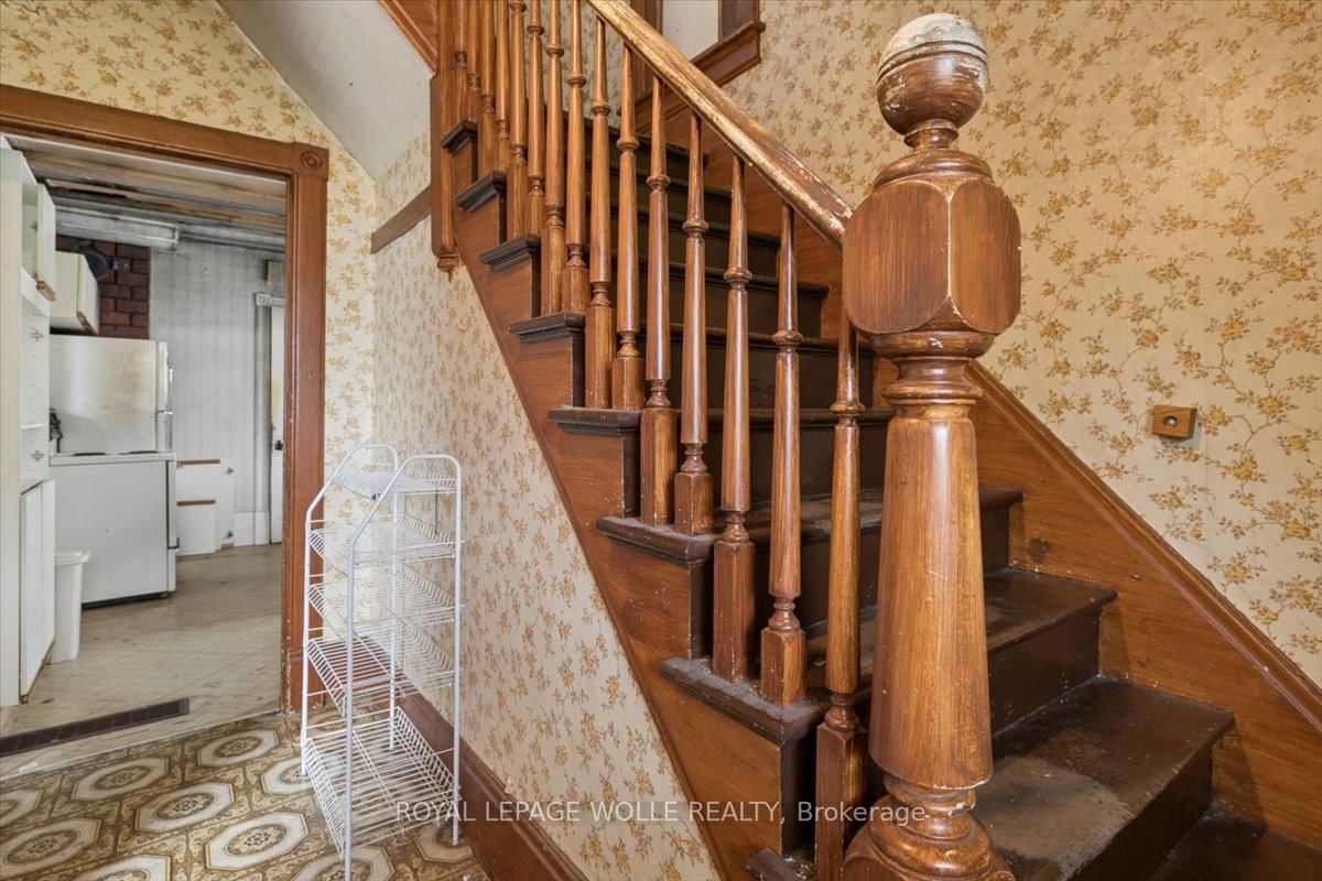 427 Duke Street W • Kitchener, ON photo 15
