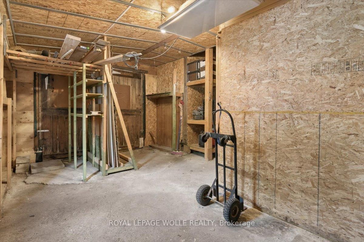 427 Duke Street W • Kitchener, ON photo 27