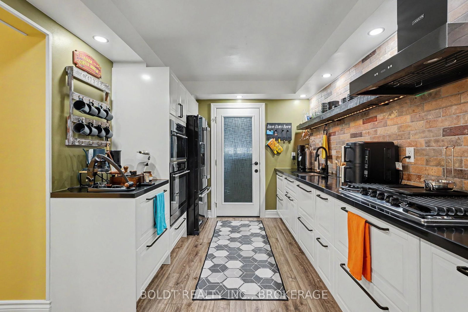 7 Davidson Boulevard • #12 • Hamilton, ON photo 17
