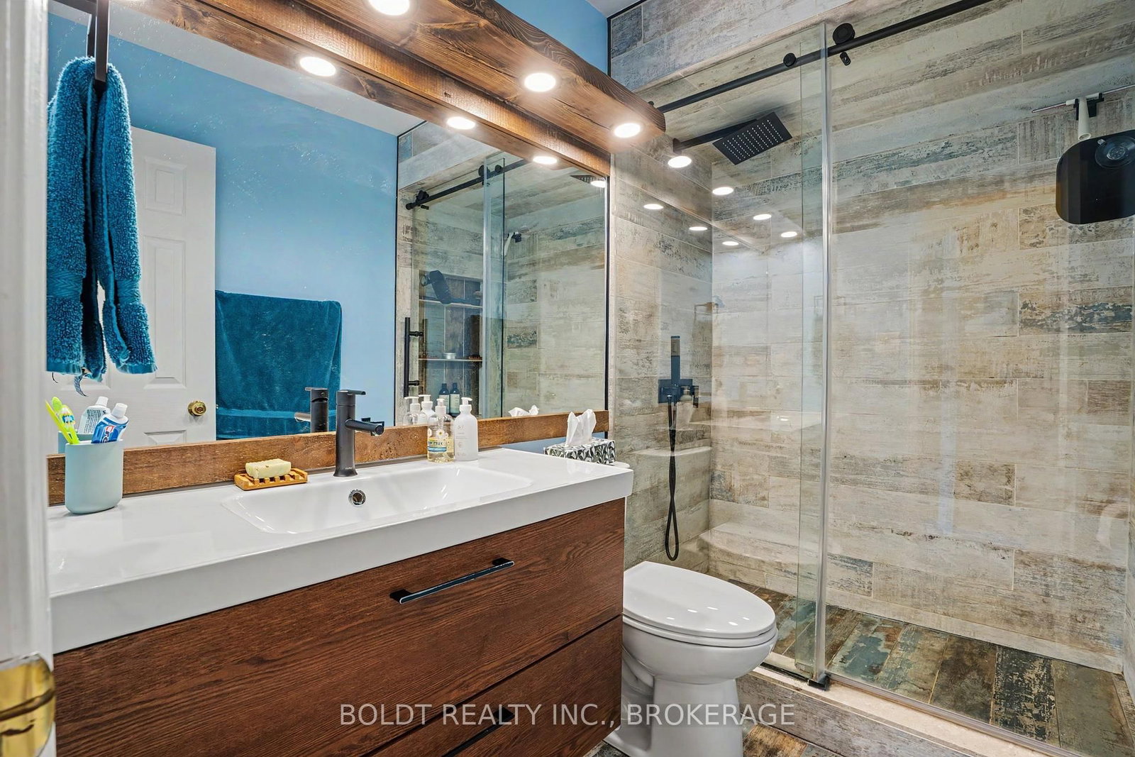 7 Davidson Boulevard • #12 • Hamilton, ON photo 25