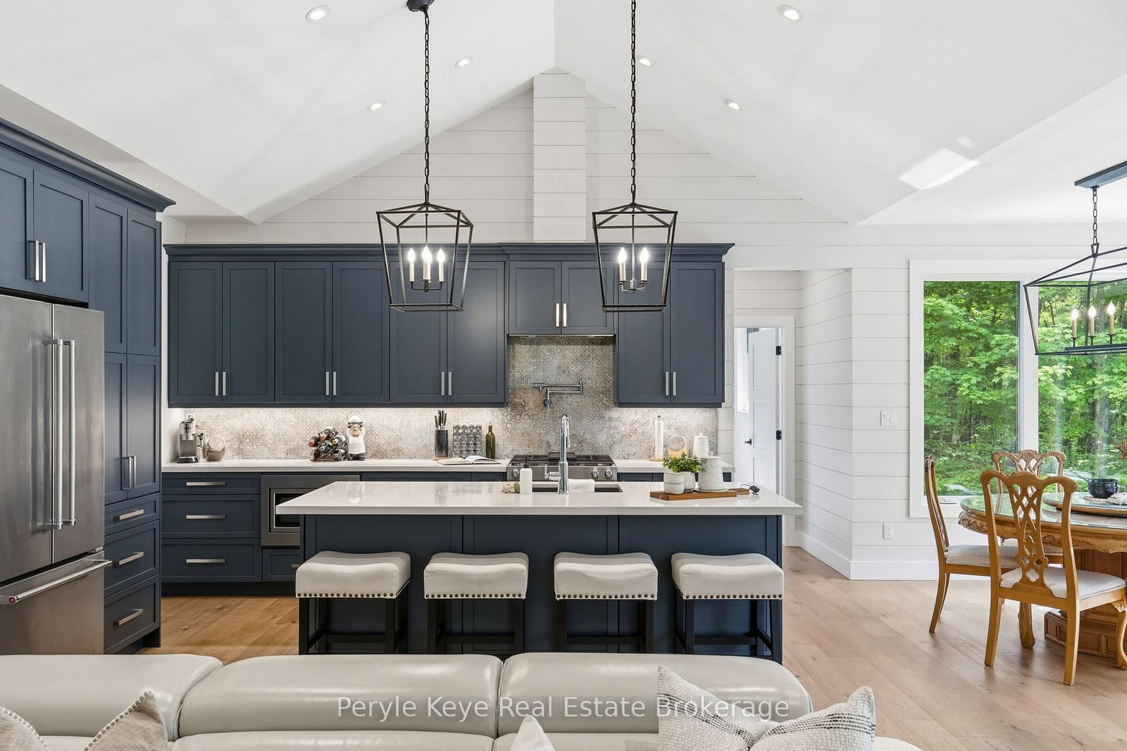 1140 Walker's Glenn Crescent • Lake of Bays, ON photo 12