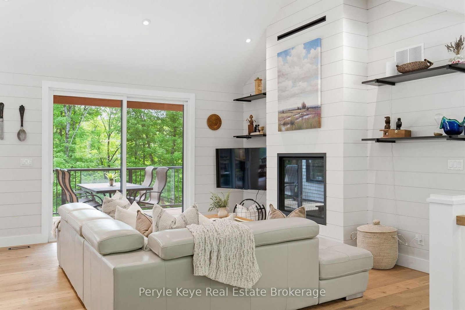 1140 Walker's Glenn Crescent • Lake of Bays, ON photo 13