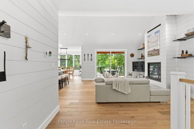 1140 Walker's Glenn Crescent • Lake of Bays, ON photo 9