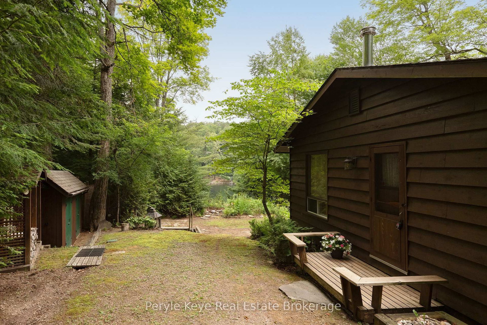 1057 H R S Road • Bracebridge, ON photo 11