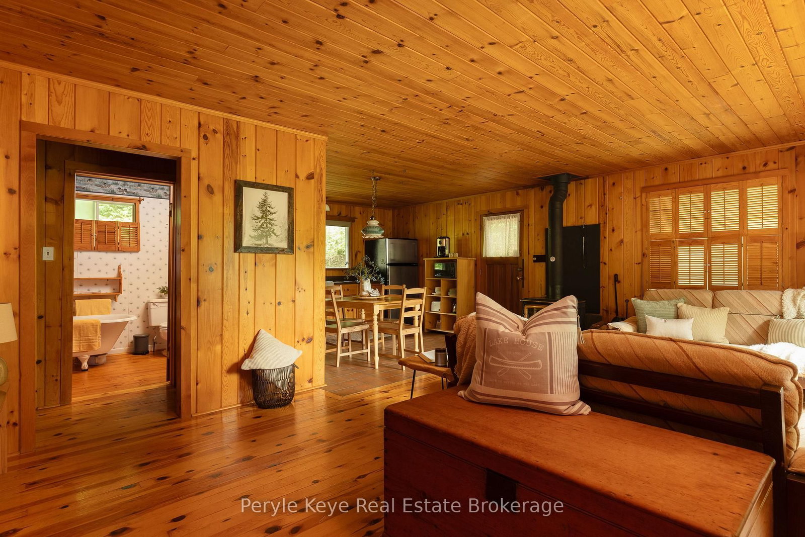 1057 H R S Road • Bracebridge, ON photo 27
