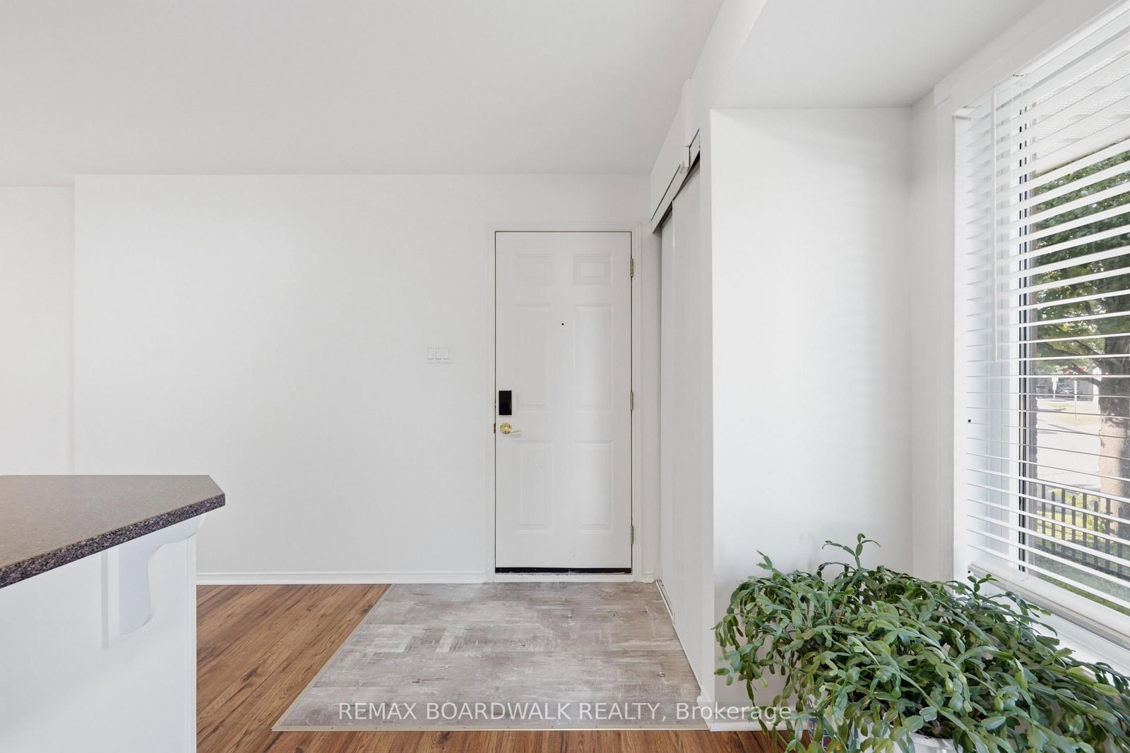 20-316 Cresthaven Dr, Ottawa, view 5