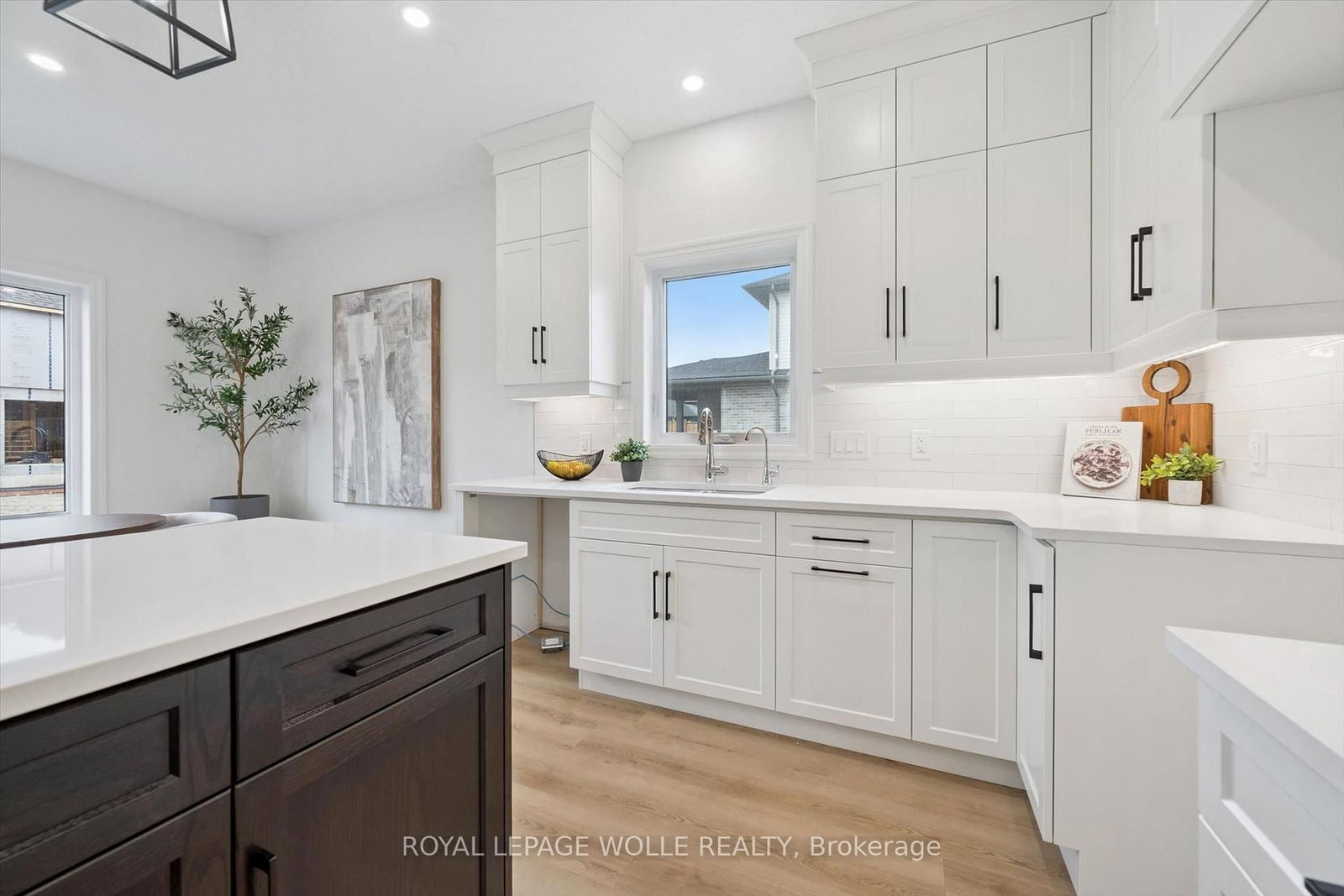 44 Weymouth Street • Woolwich, ON photo 15