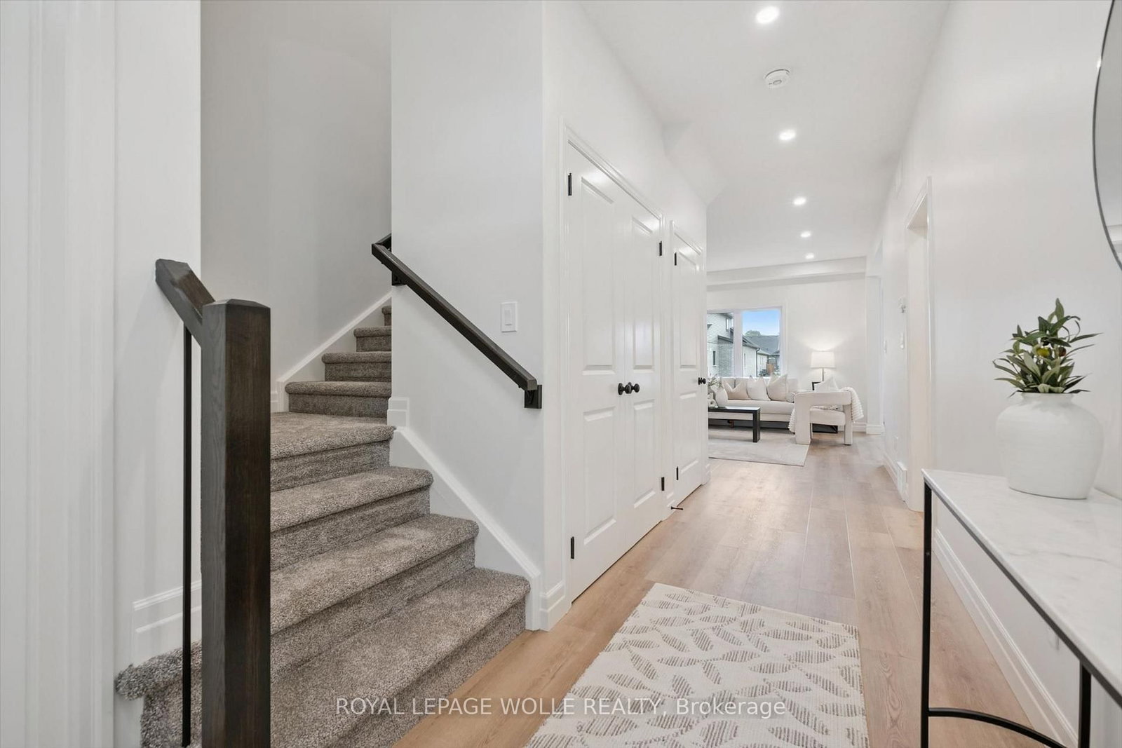 44 Weymouth Street • Woolwich, ON photo 24