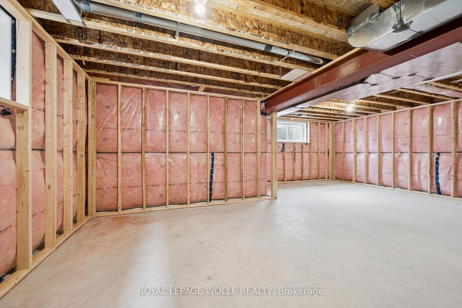 44 Weymouth Street • Woolwich, ON photo 34