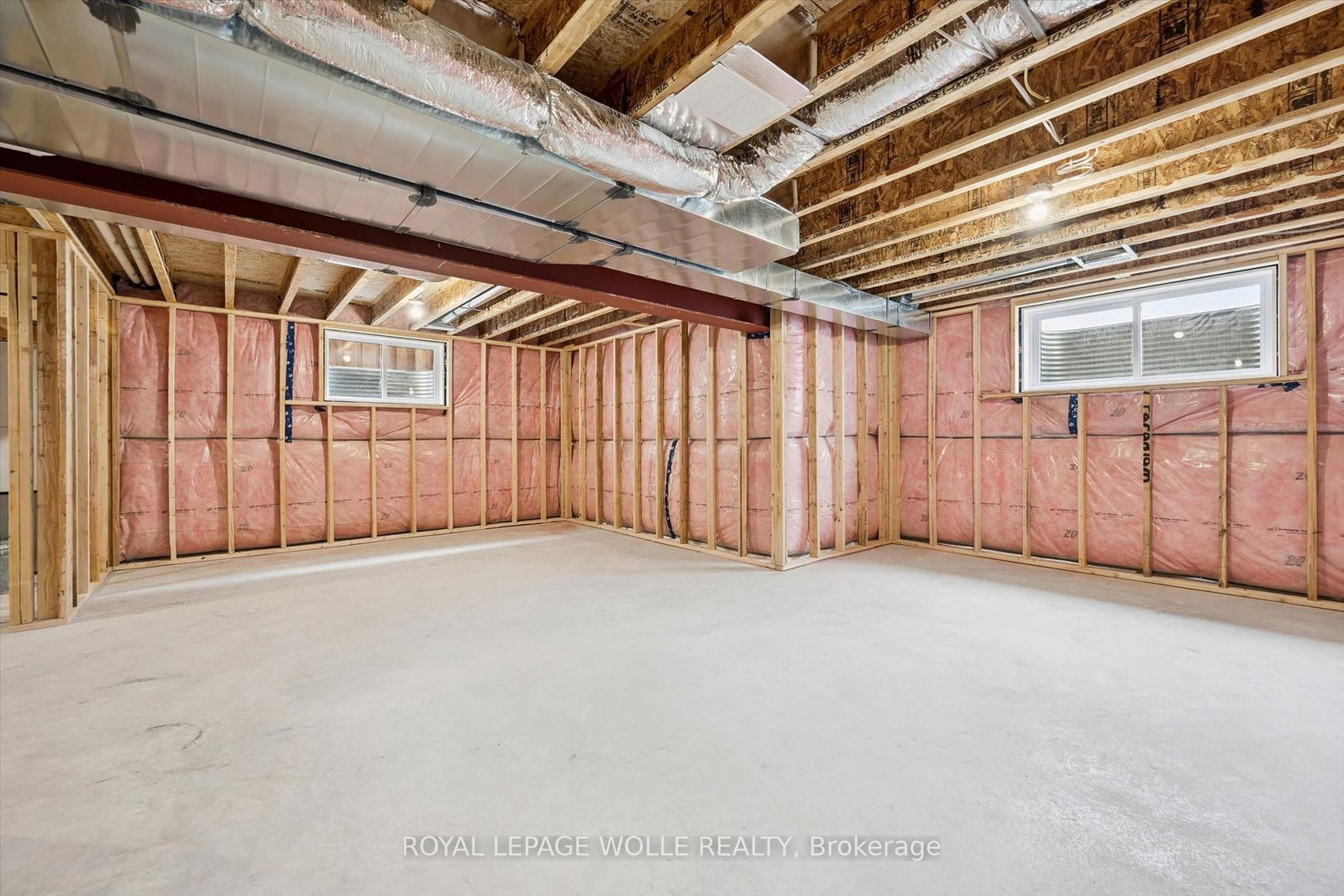 44 Weymouth Street • Woolwich, ON photo 35