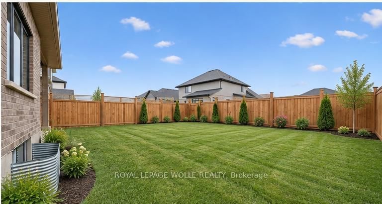 44 Weymouth Street • Woolwich, ON photo 41