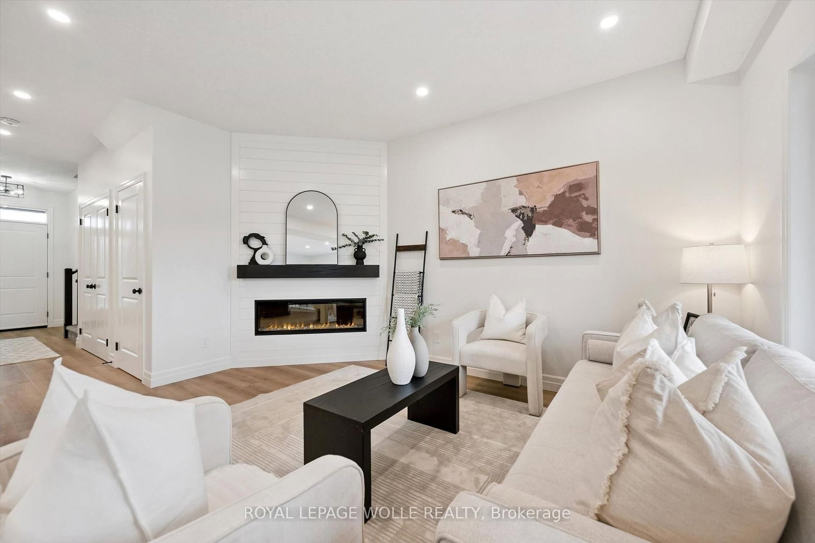 44 Weymouth Street • Woolwich, ON photo 7