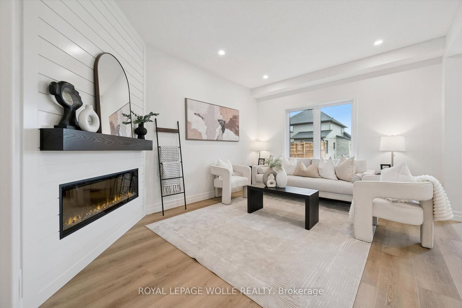 44 Weymouth Street • Woolwich, ON photo 8