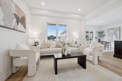44 Weymouth Street • Woolwich, ON photo 9