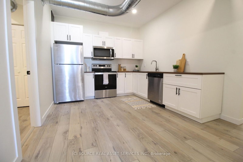 Unit 8 - 2 Talbot Street S