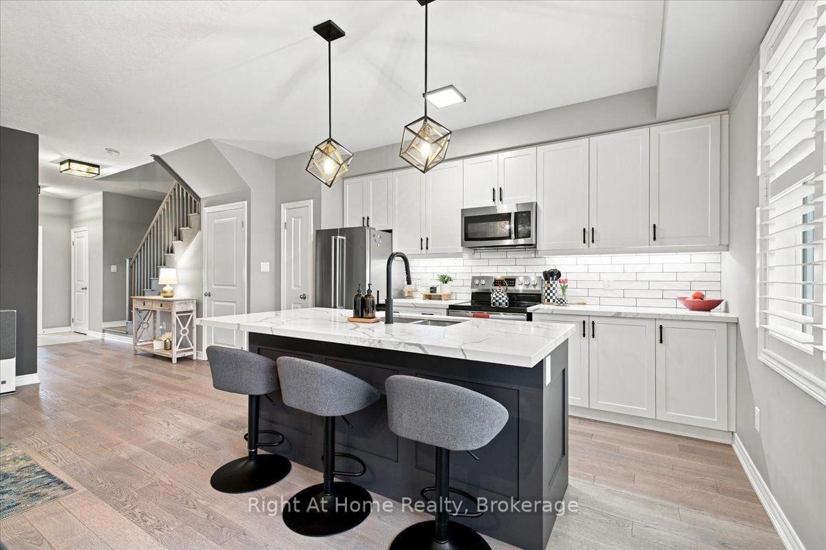 66 Foothills Lane • Hamilton, ON photo 13