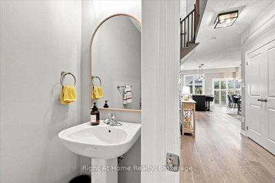 66 Foothills Lane • Hamilton, ON photo 5