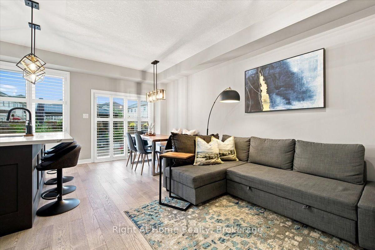 66 Foothills Lane • Hamilton, ON photo 9