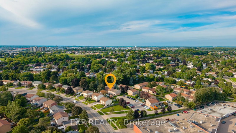 10 - 487 Elgin Street N