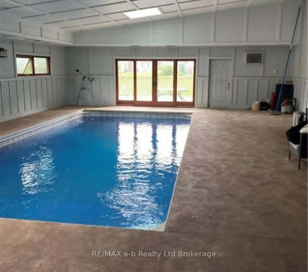 241 Pittock Park Road • Woodstock, ON photo 11