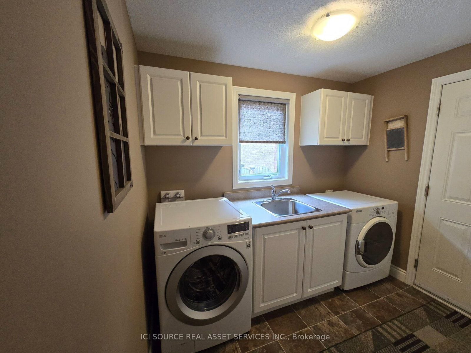 5 Fairfield Drive • Stratford, ON photo 10