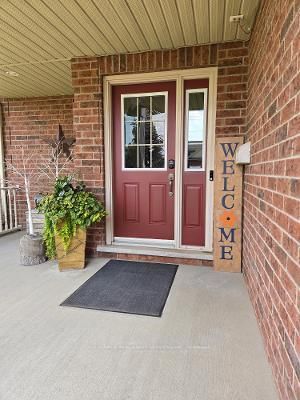 5 Fairfield Drive • Stratford, ON photo 2