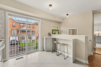 2 Bellflower Private NW • Ottawa, ON photo 4