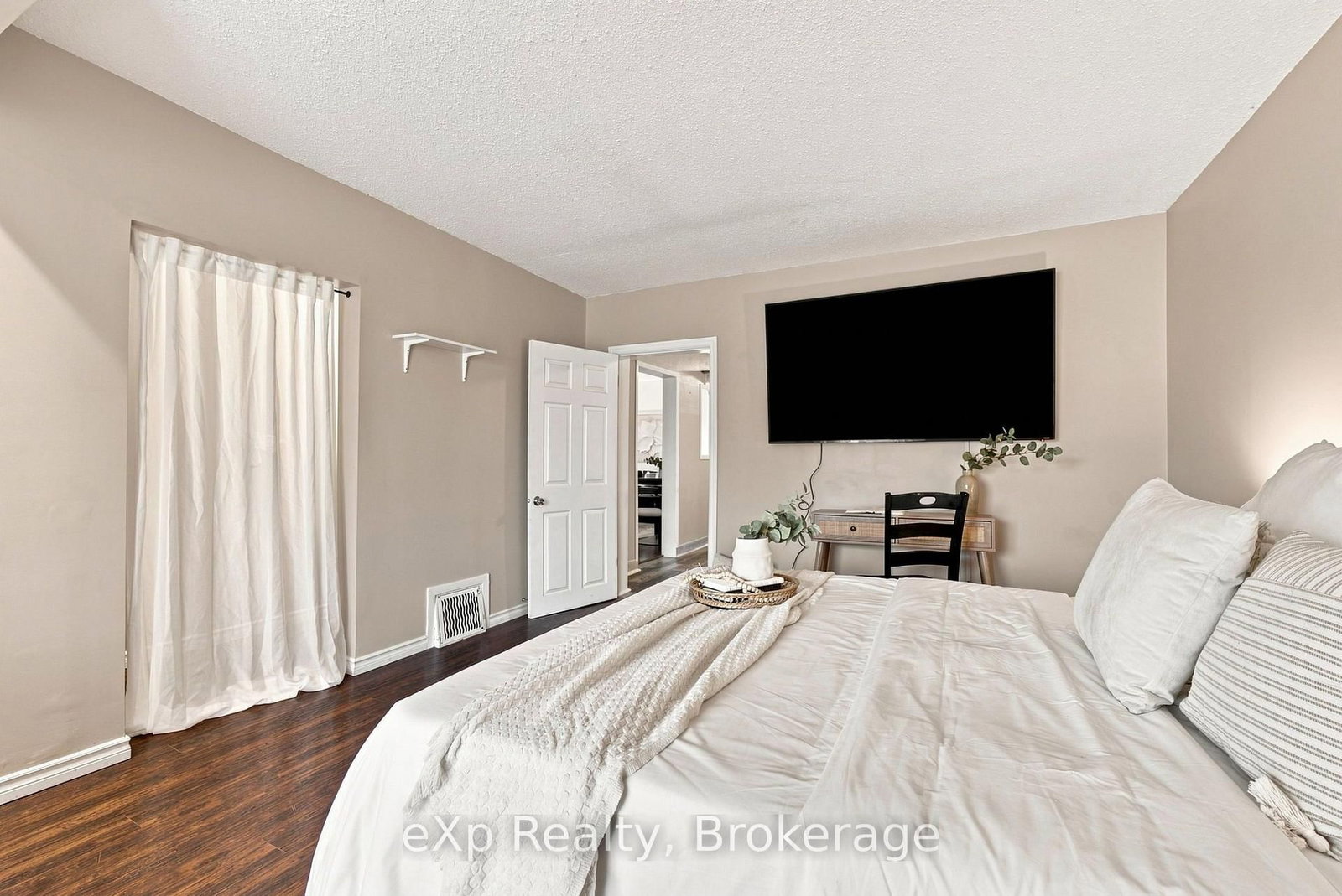463 Division Street • Cobourg, ON photo 10