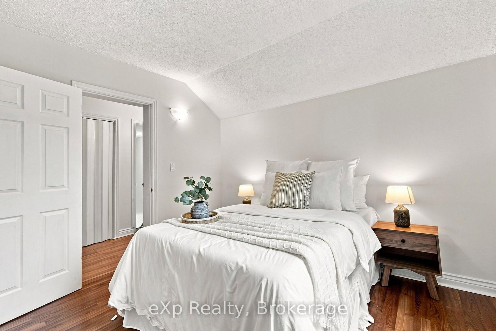 463 Division Street • Cobourg, ON photo 22