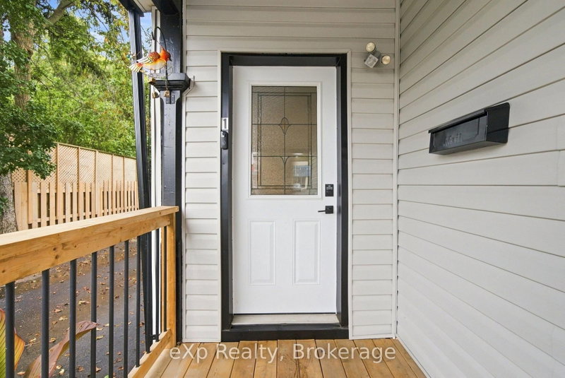 463 Division Street
