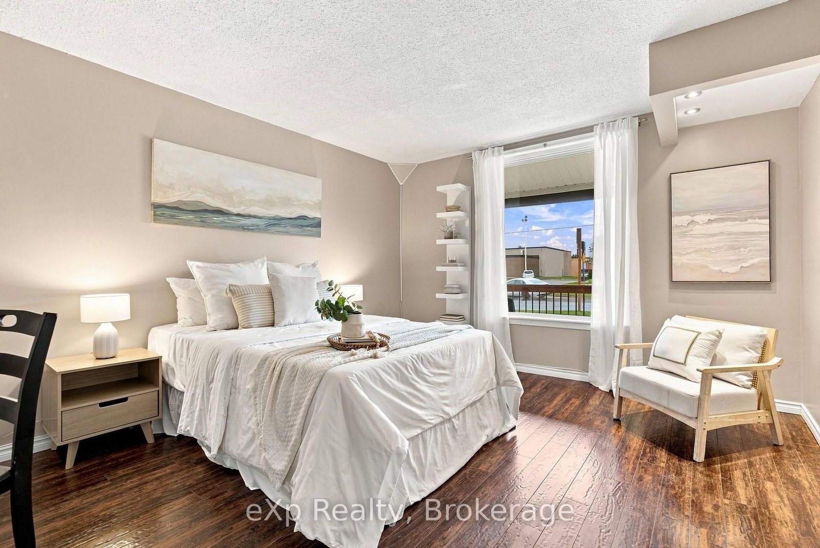 463 Division Street • Cobourg, ON photo 9