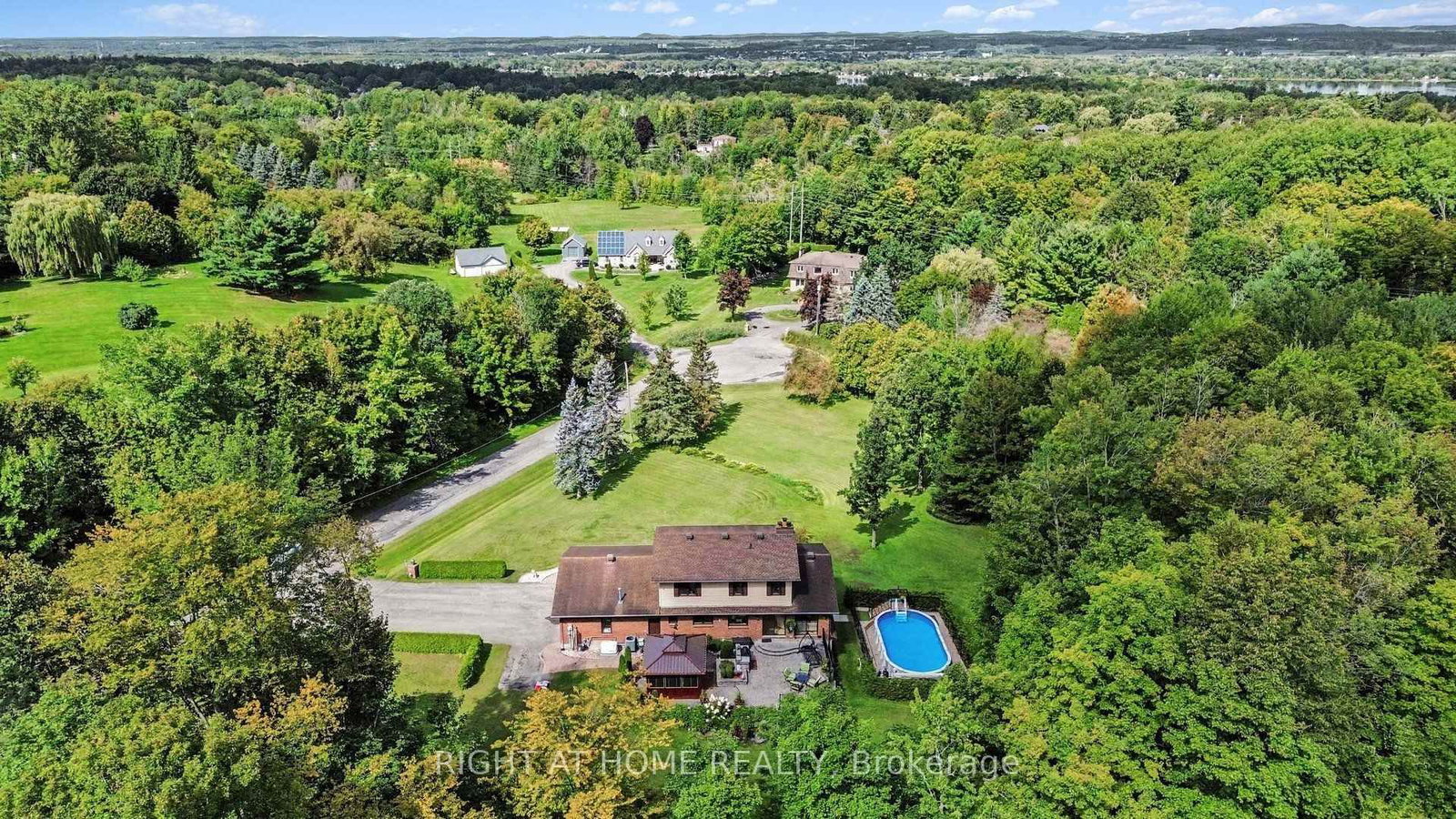 1275 Byrnes Terrace • Ottawa, ON photo 44