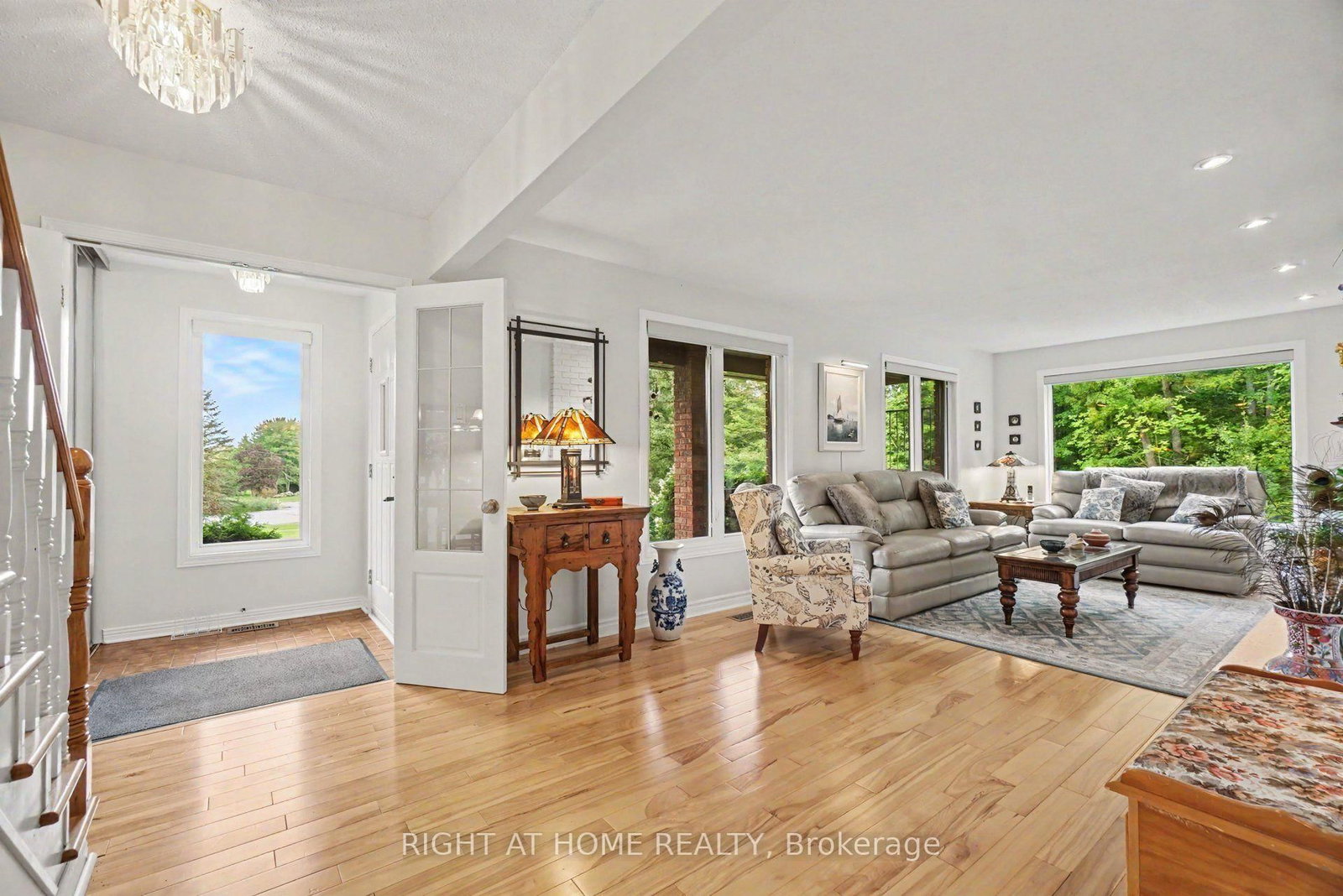 1275 Byrnes Terrace • Ottawa, ON photo 5