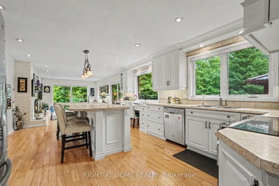 1275 Byrnes Terrace • Ottawa, ON photo 8
