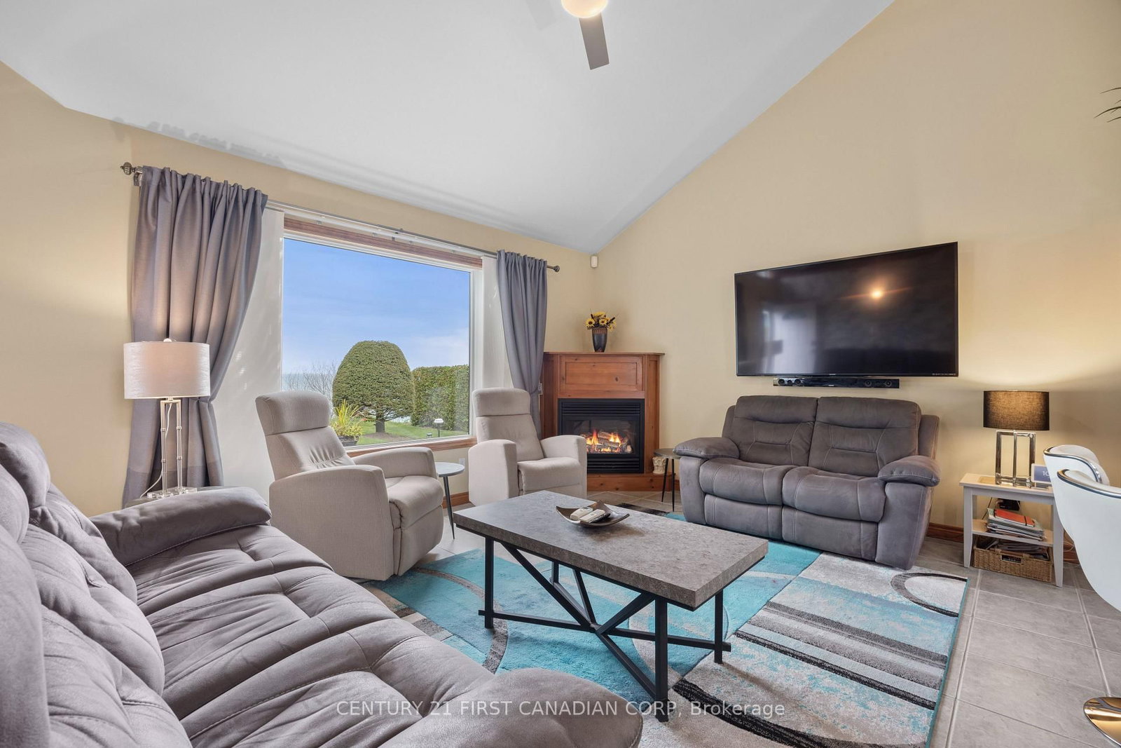 71871 Sunview Avenue • Bluewater, ON photo 13