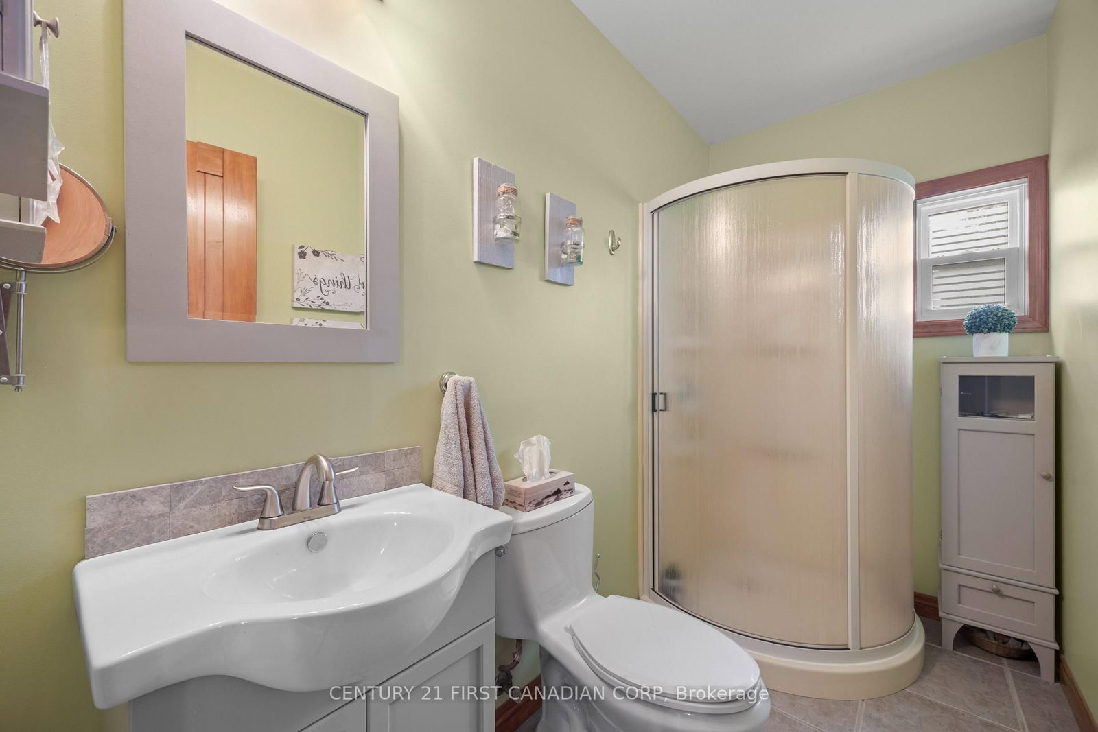 71871 Sunview Avenue • Bluewater, ON photo 25