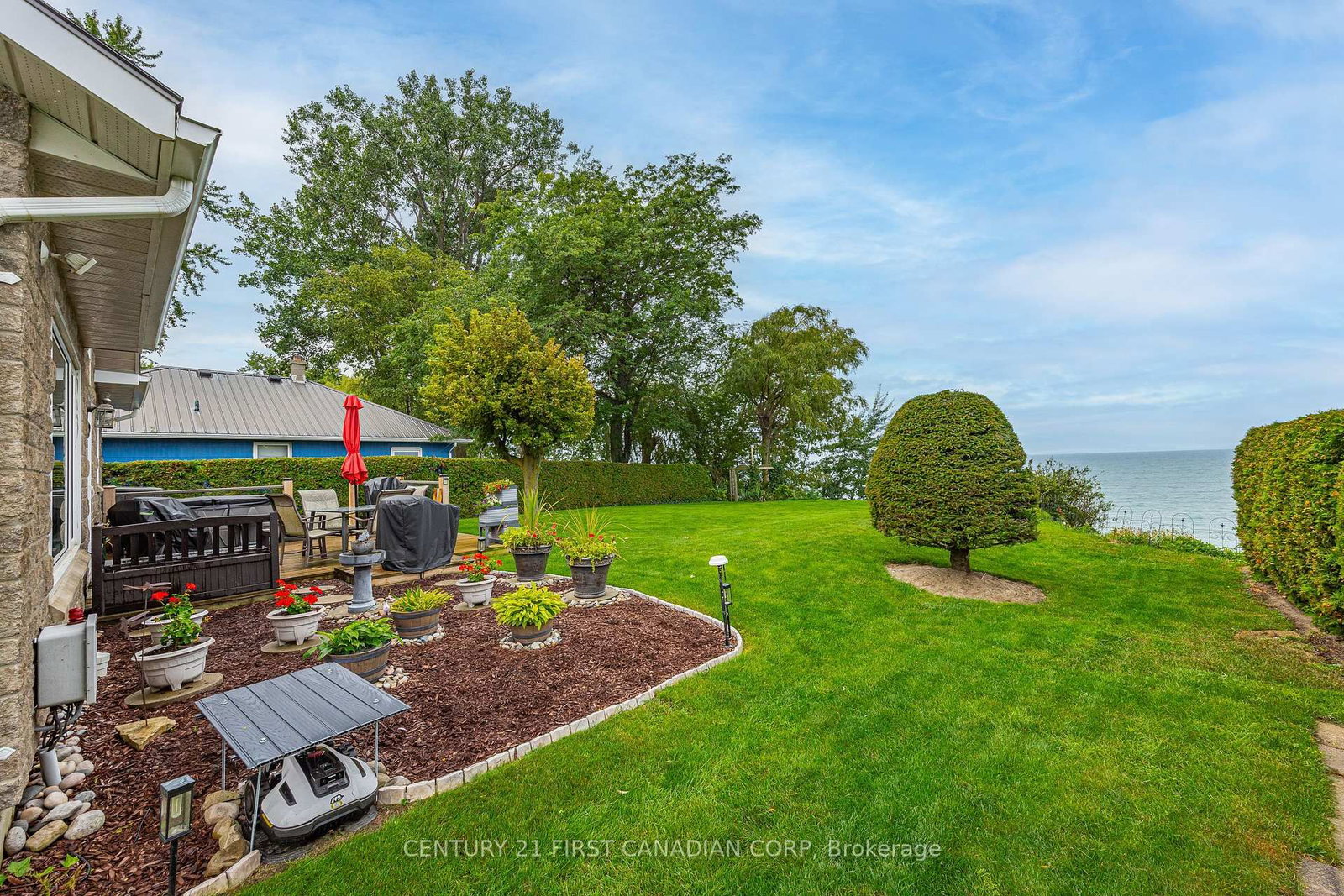 71871 Sunview Avenue • Bluewater, ON photo 27